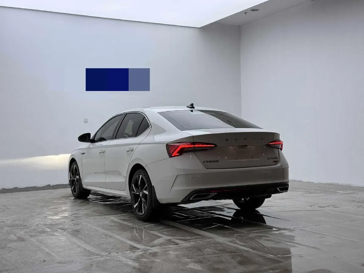 2021 Skoda Octavia 1.4T 150HP L4 7DCT,autocango,china used car exporter,china ev exporter,chinese used car exporter,chinese used ev exporter