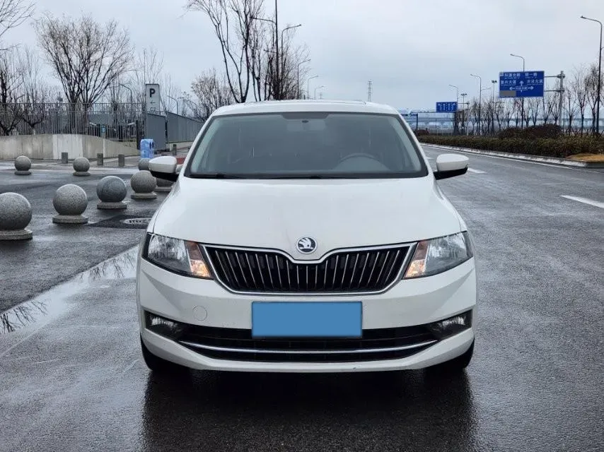 2018 Skoda Rapid 1.6L 110HP L4 6AT,autocango,china used car exporter,china ev exporter,chinese used car exporter,chinese used ev exporter