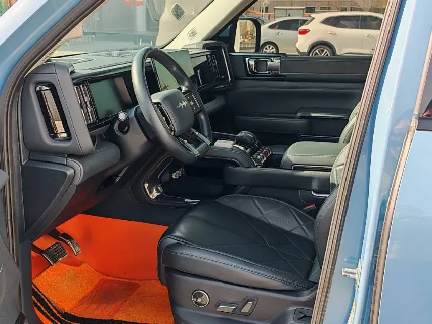 2023 FangChengBao Bao 5 1.5T 194HP L4 E-CVT PHEV 31.8KWH,autocango,china used car exporter,china ev exporter,chinese used car exporter,chinese used ev exporter