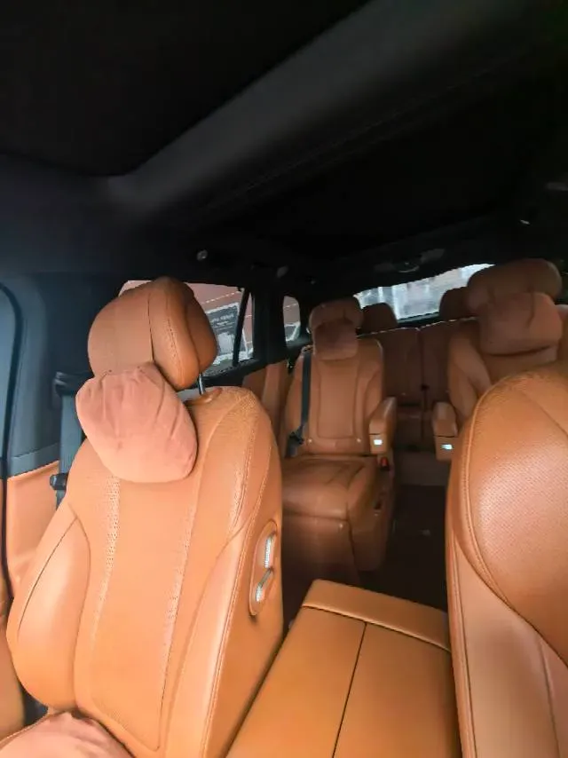 2024 AITO AITO M9 1.5T 152HP L4 REEV 42KWH,autocango,china used car exporter,china ev exporter,chinese used car exporter,chinese used ev exporter