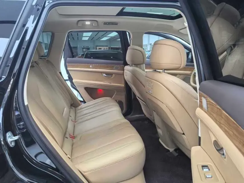 2024 AITO AITO M7 1.5T 152HP L4 REEV 38.5KWH,autocango,china used car exporter,china ev exporter,chinese used car exporter,chinese used ev exporter