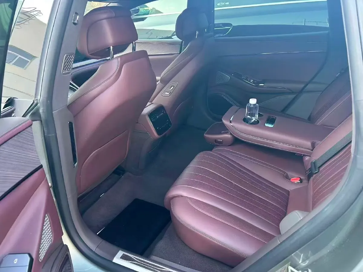 2024 Denza DenzaZ9GT 2.0T 207HP L4 E-CVT PHEV 38.5KWH,autocango,china used car exporter,china ev exporter,chinese used car exporter,chinese used ev exporter