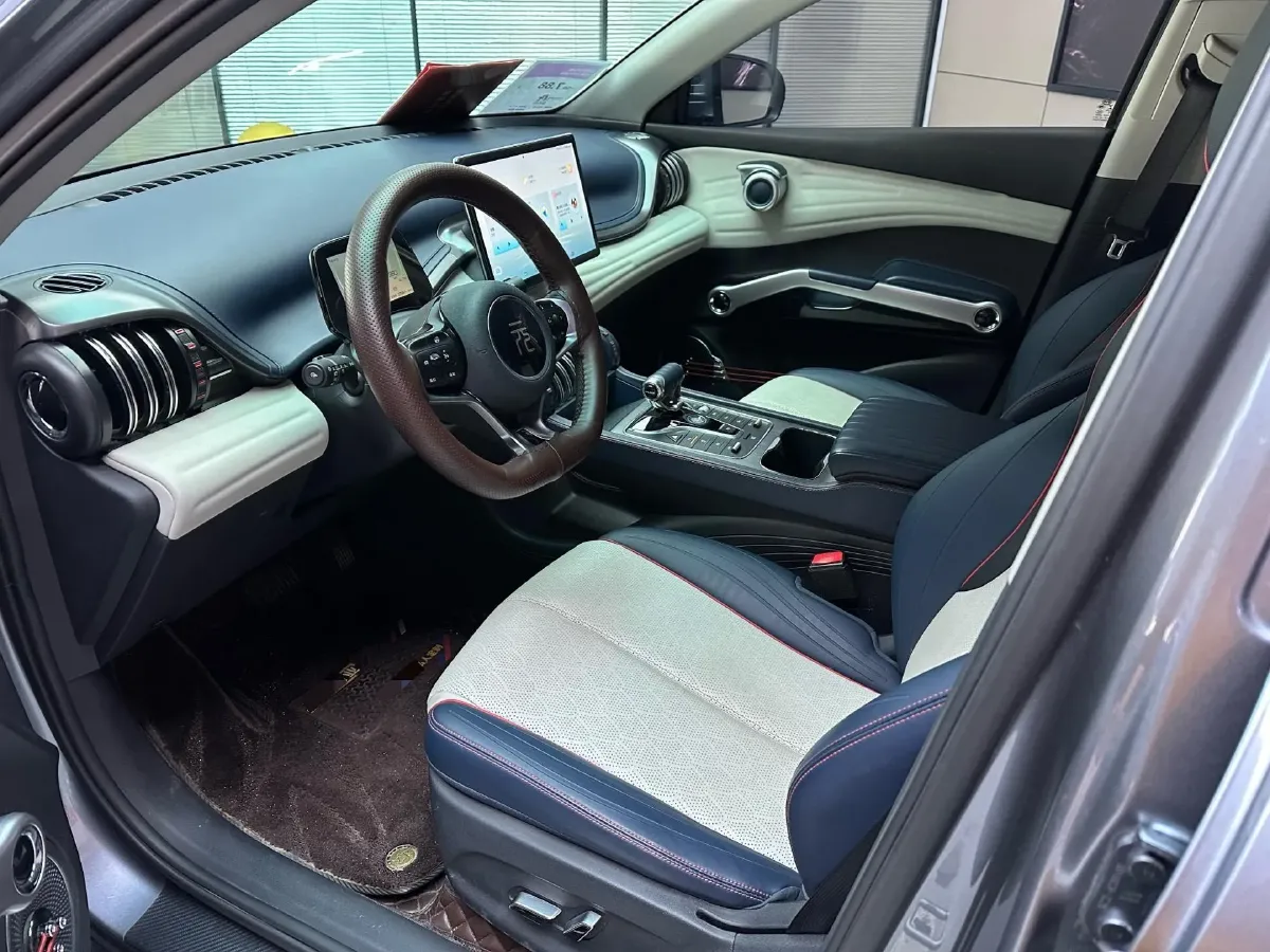 2022 Hycan Z03 BEV 64.23KWH,autocango,china used car exporter,china ev exporter,chinese used car exporter,chinese used ev exporter