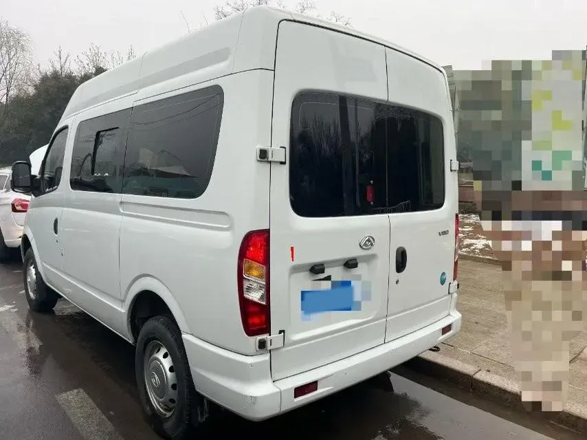 2021 MAXUS XinTu V80 2.0T 127HP L4 6MT,autocango,china used car exporter,china ev exporter,chinese used car exporter,chinese used ev exporter
