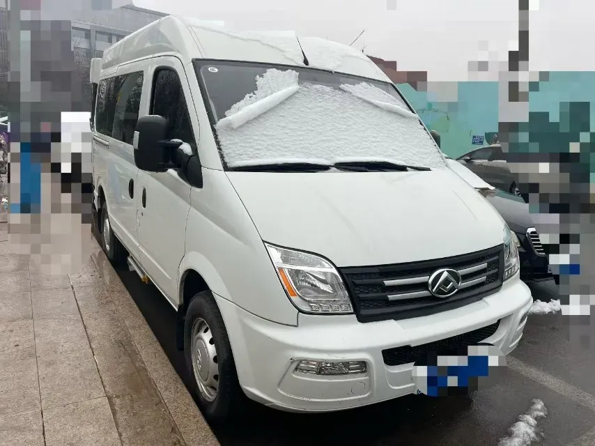 2021 MAXUS XinTu V80 2.0T 127HP L4 6MT,autocango,china used car exporter,china ev exporter,chinese used car exporter,chinese used ev exporter