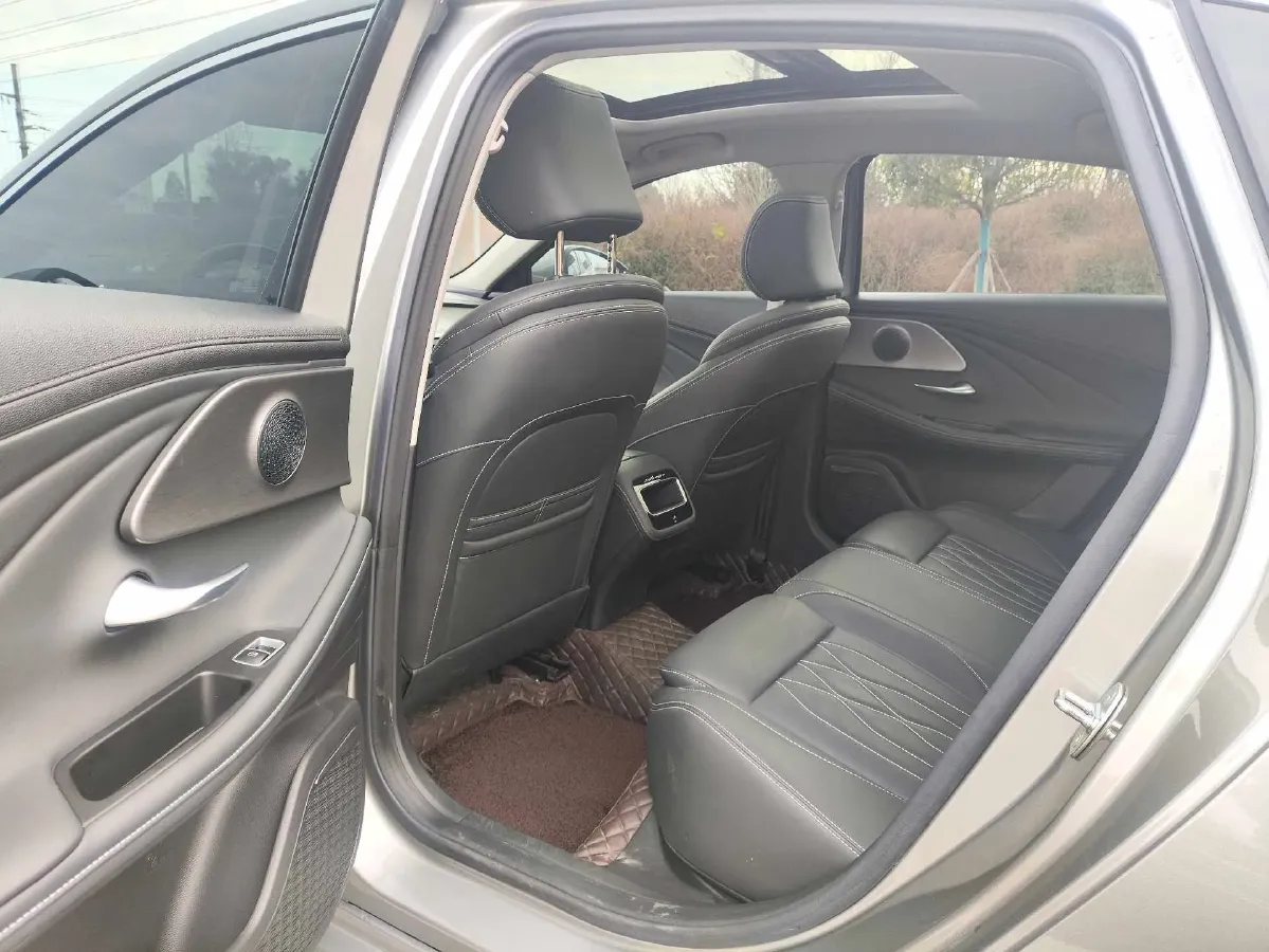 2024 Chery Arrizo 8 1.6T 197HP L4 7DCT,autocango,china used car exporter,china ev exporter,chinese used car exporter,chinese used ev exporter