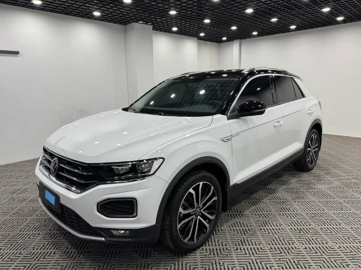 2022 Volkswagen T-Roc 1.4T 150HP L4 7DCT,autocango,china used car exporter,china ev exporter,chinese used car exporter,chinese used ev exporter