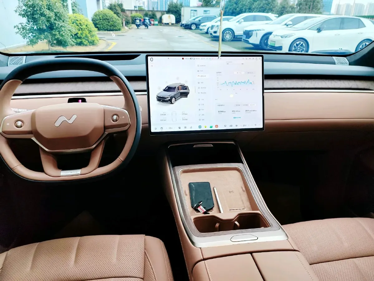 2025 ONVO L90 BEV,autocango,china used car exporter,china ev exporter,chinese used car exporter,chinese used ev exporter