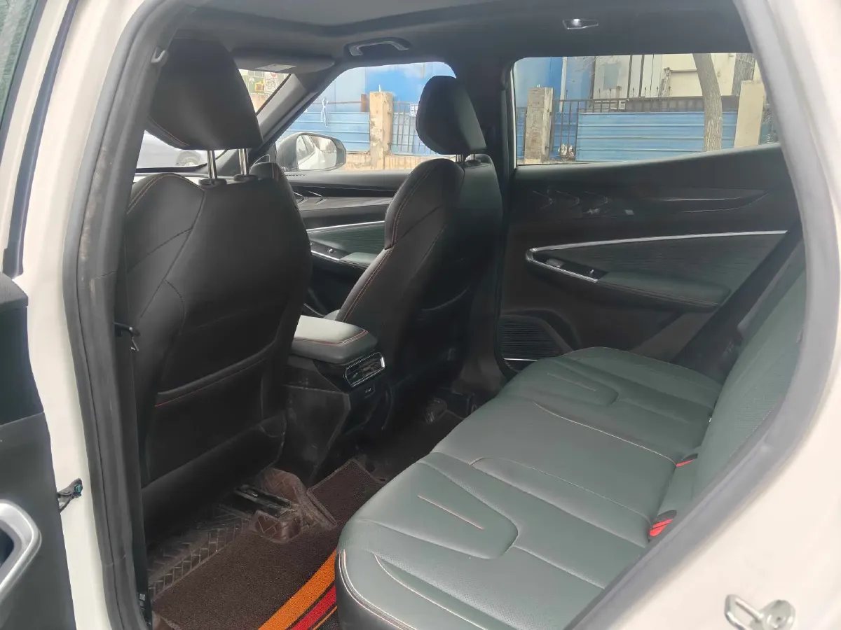 2023 Geely Azkarra 1.5T 181HP L4 7DCT,autocango,china used car exporter,china ev exporter,chinese used car exporter,chinese used ev exporter