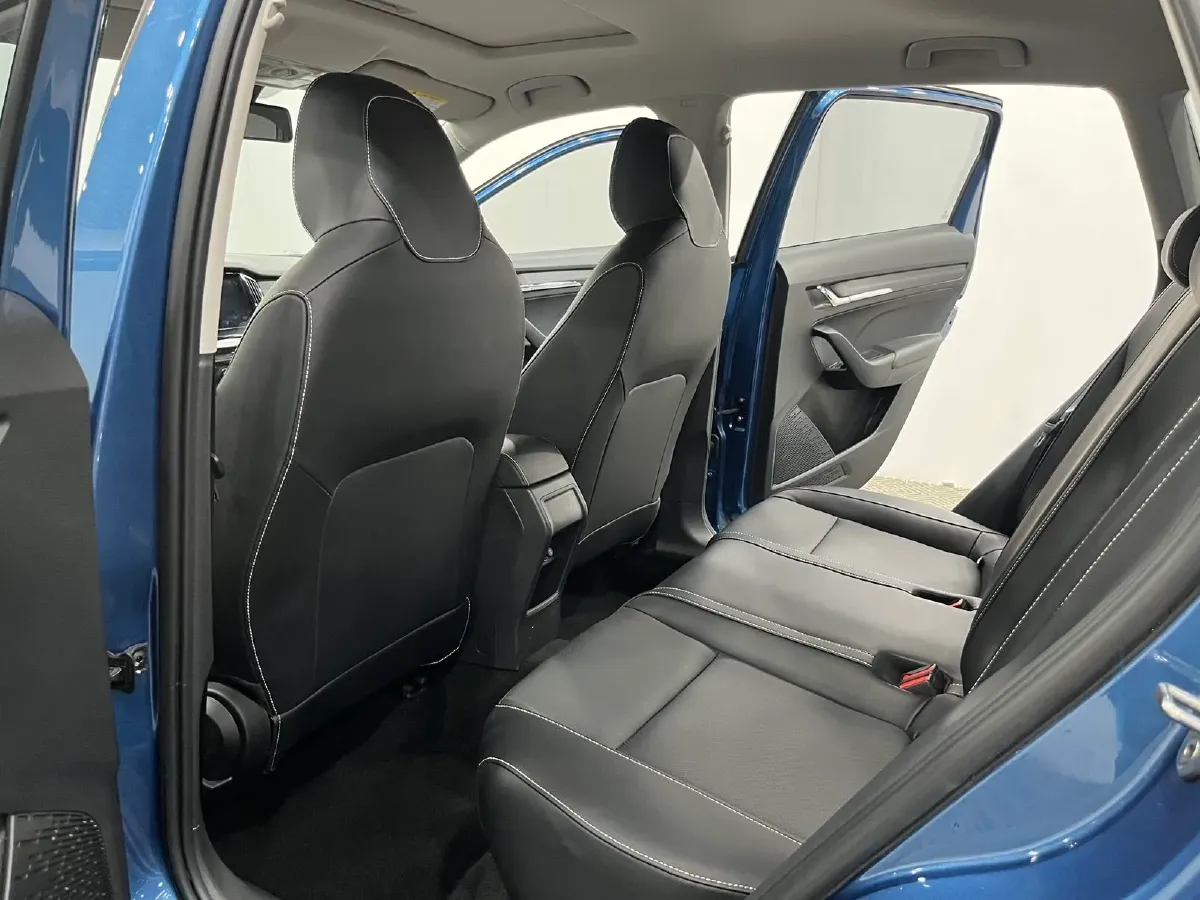 2021 Skoda Kamiq 1.5L 112HP L4 6AT,autocango,china used car exporter,china ev exporter,chinese used car exporter,chinese used ev exporter