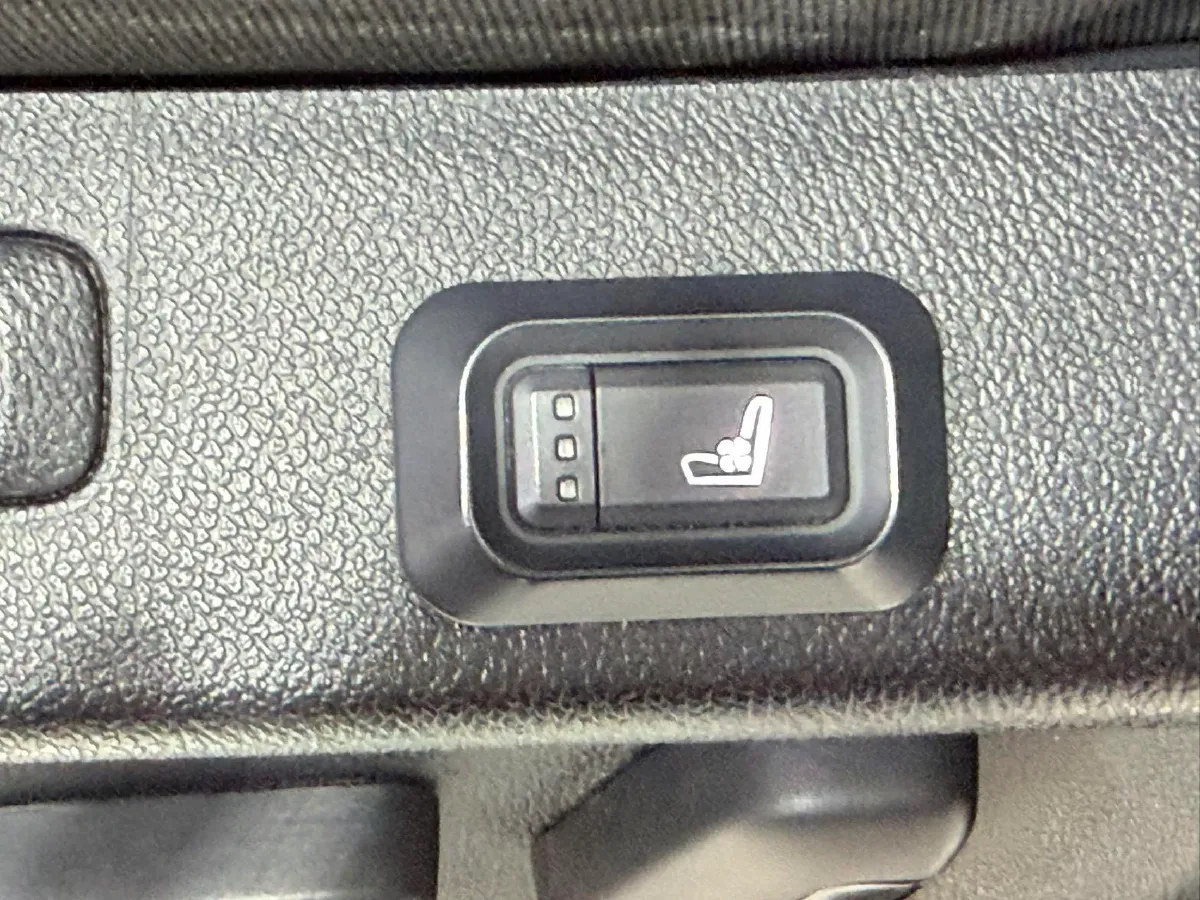 2022 Skoda Karoq 1.4T 150HP L4 7DCT,autocango,china used car exporter,china ev exporter,chinese used car exporter,chinese used ev exporter