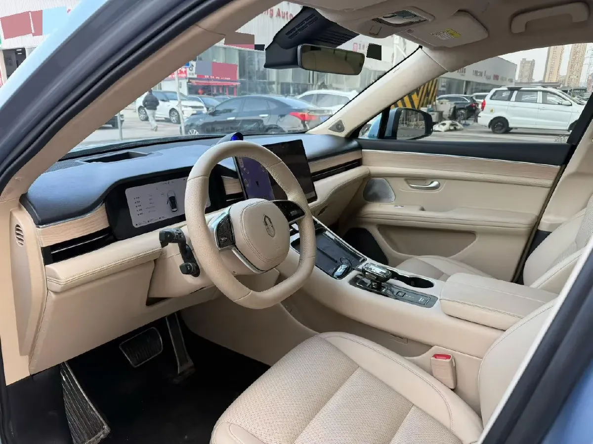 2024 AITO AITO M5 1.5T 152HP L4 REEV 42KWH,autocango,china used car exporter,china ev exporter,chinese used car exporter,chinese used ev exporter