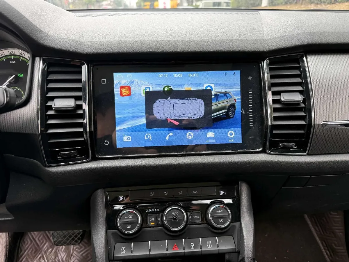 2018 Skoda Kodiak 2.0T 186HP L4 7DCT,autocango,china used car exporter,china ev exporter,chinese used car exporter,chinese used ev exporter