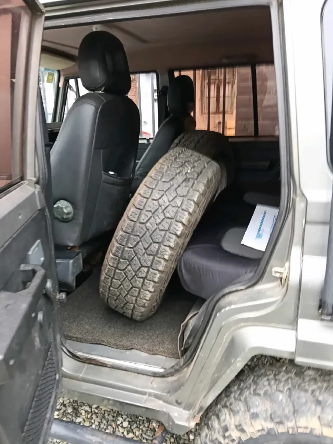 2016 BAW Battle Flag 2.0L 102HP L4 5MT,autocango,china used car exporter,china ev exporter,chinese used car exporter,chinese used ev exporter