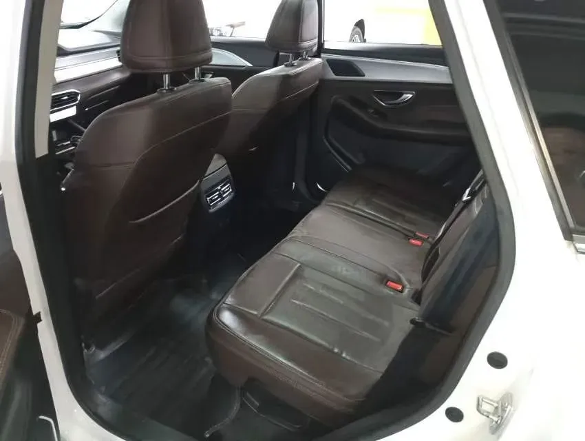 2021 Jetour X90 1.6T 197HP L4 7DCT,autocango,china used car exporter,china ev exporter,chinese used car exporter,chinese used ev exporter