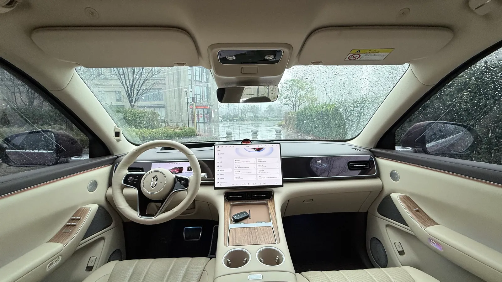 2026 AITO AITO M7 REEV 160HP REEV,autocango,china used car exporter,china ev exporter,chinese used car exporter,chinese used ev exporter