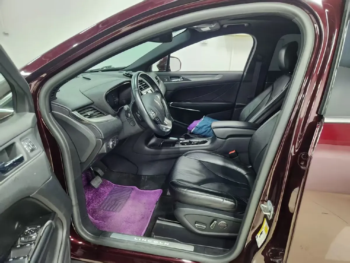 2019 Lincoln MKC 2.0T 203HP L4 6AT,autocango,china used car exporter,china ev exporter,chinese used car exporter,chinese used ev exporter