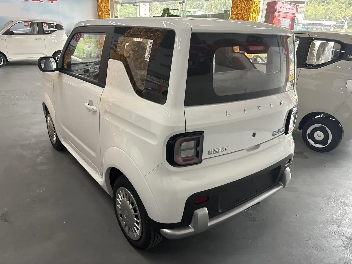 2025 Geely Lanqiqiu BEV,autocango,china used car exporter,china ev exporter,chinese used car exporter,chinese used ev exporter