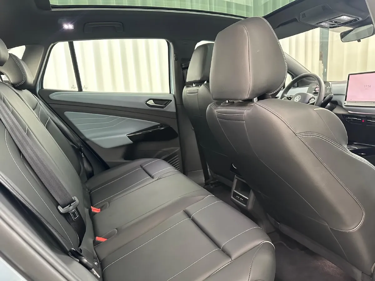 2025 Volkswagen ID.4 X BEV 52.8KWH,autocango,china used car exporter,china ev exporter,chinese used car exporter,chinese used ev exporter