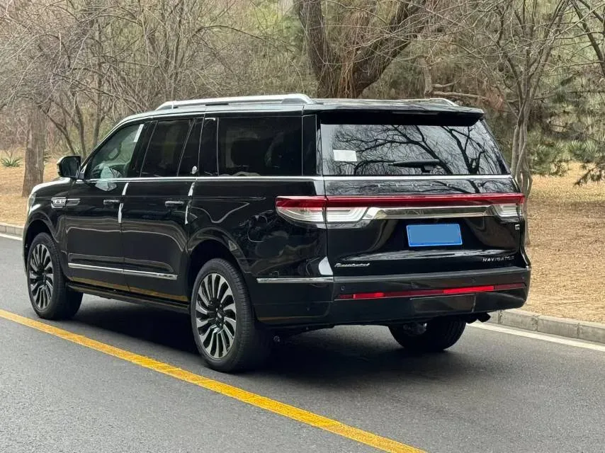 2024 Lincoln Navigator 3.5T 415HP V6 10AT,autocango,china used car exporter,china ev exporter,chinese used car exporter,chinese used ev exporter
