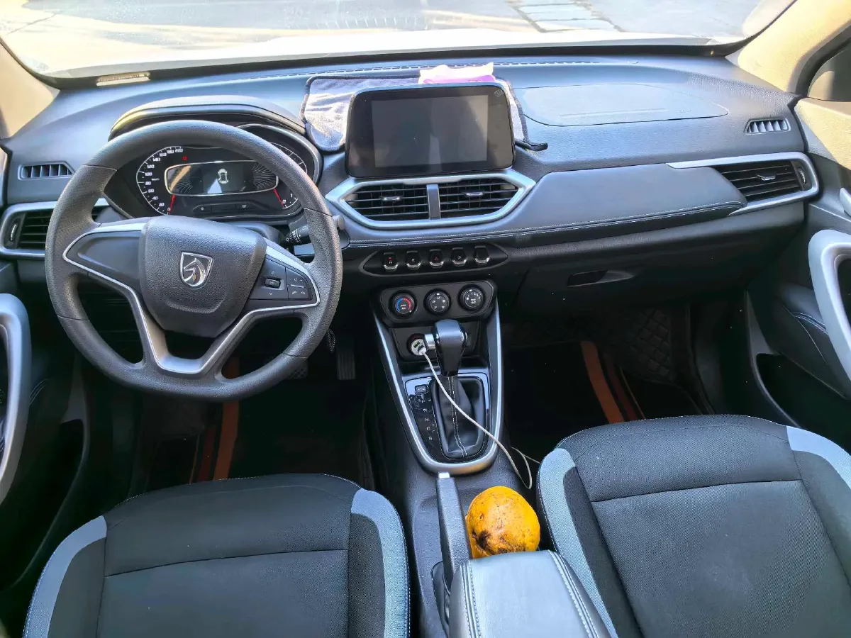 2021 BaoJun 510 1.5L 99HP L4 CVT,autocango,china used car exporter,china ev exporter,chinese used car exporter,chinese used ev exporter