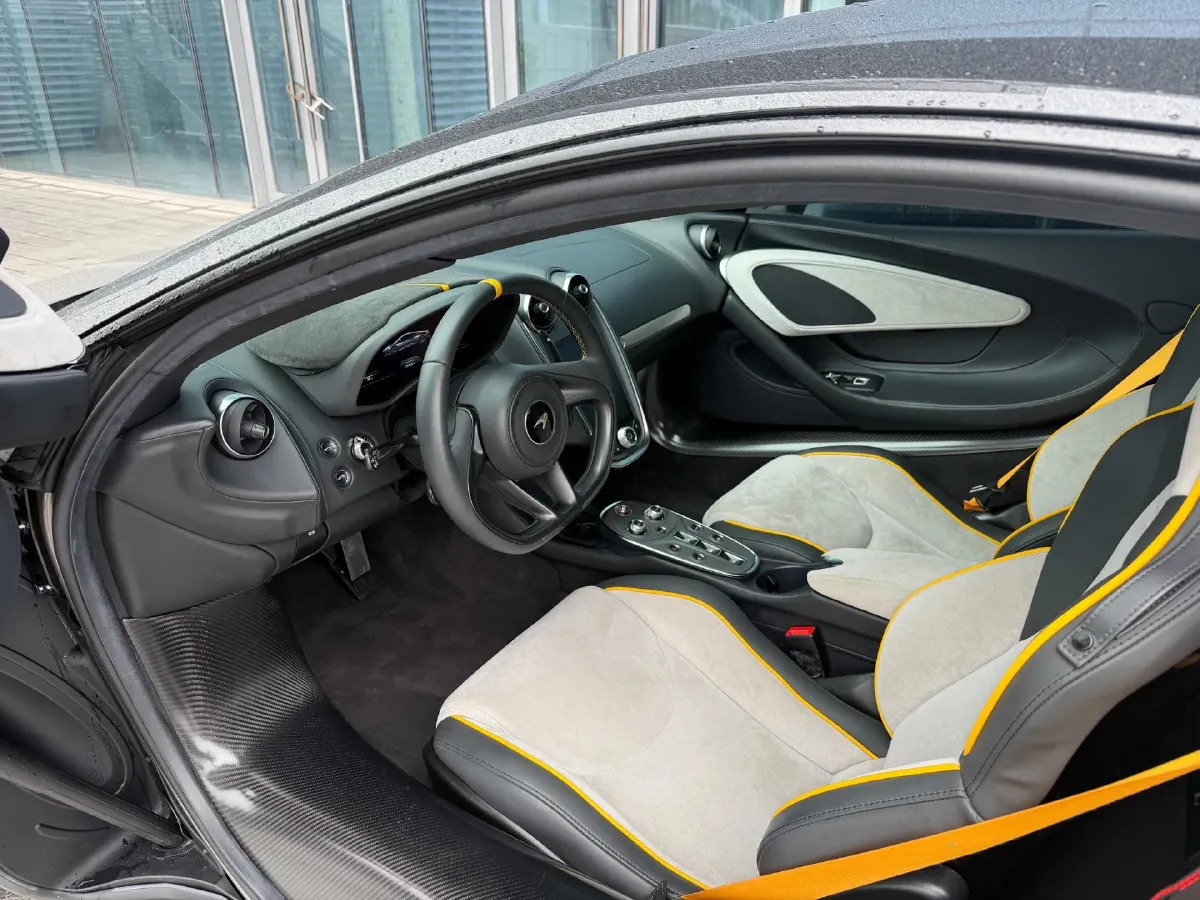 2019 Lorinser MAYBACH S Class 3.0T 367HP V6 9AT,autocango,china used car exporter,china ev exporter,chinese used car exporter,chinese used ev exporter