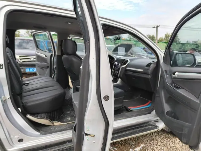 2018 Foton Tunland 2.8T 143HP L4 6MT,autocango,china used car exporter,china ev exporter,chinese used car exporter,chinese used ev exporter