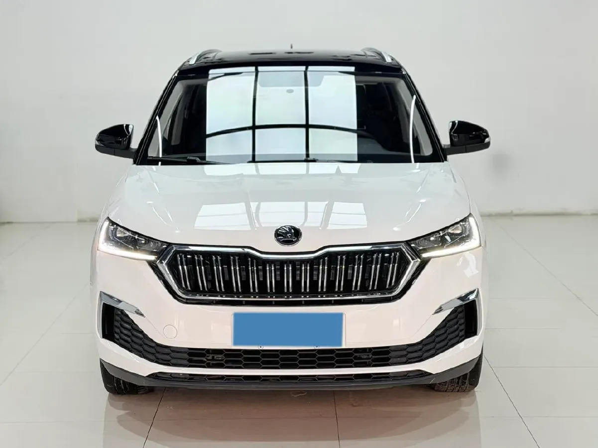 2022 Skoda Kamiq 1.5L 112HP L4 6AT,autocango,china used car exporter,china ev exporter,chinese used car exporter,chinese used ev exporter