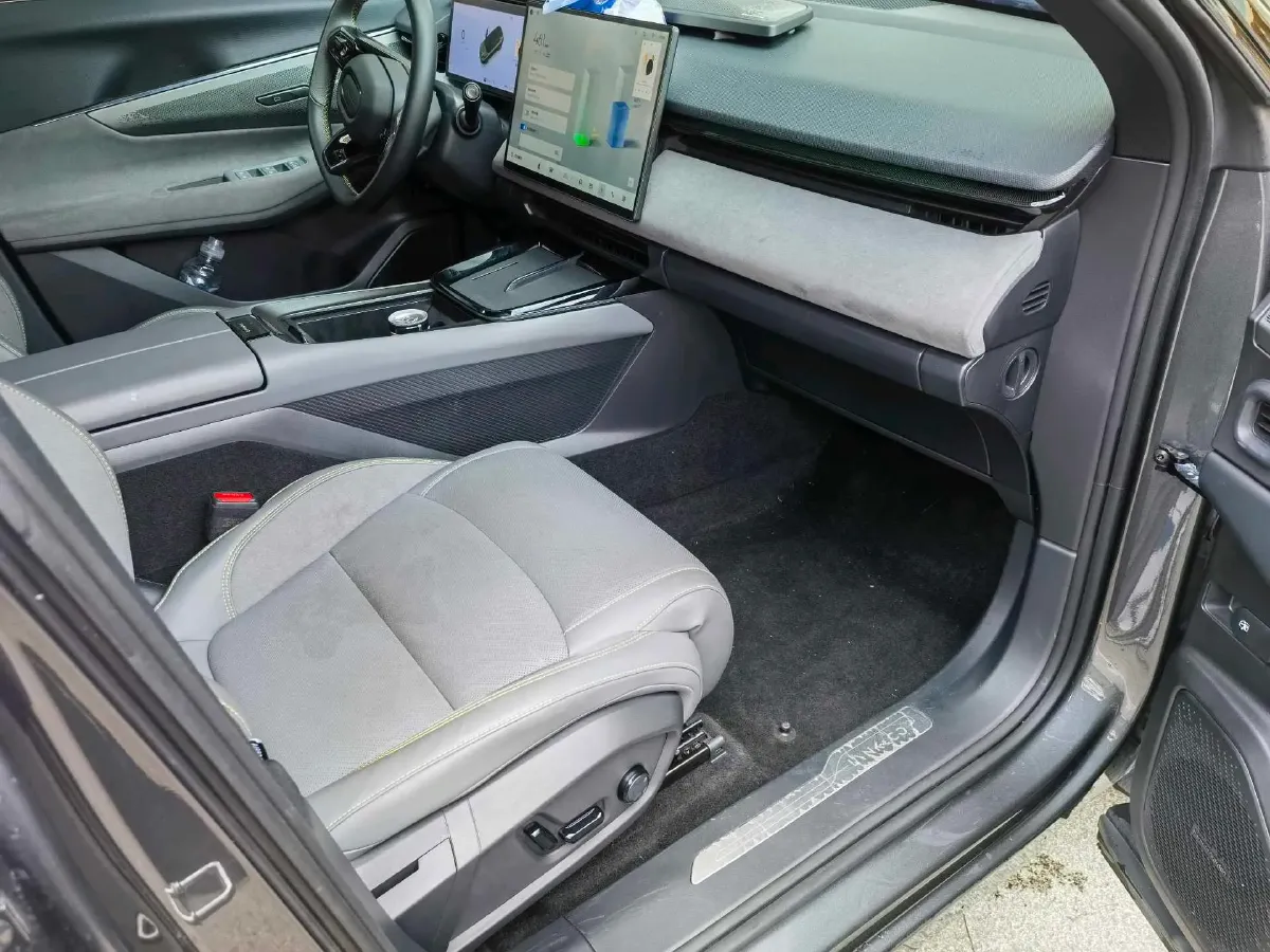 2025 LYNK&CO 08 EM-P 1.5T 163HP L4 3DHT PHEV 21.2KWH,autocango,china used car exporter,china ev exporter,chinese used car exporter,chinese used ev exporter