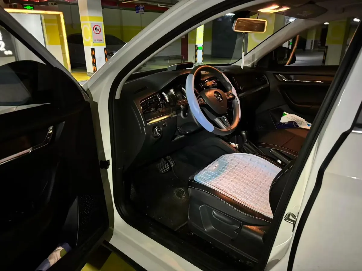 2018 Volkswagen Lavida 1.2T 116HP L4 7DCT,autocango,china used car exporter,china ev exporter,chinese used car exporter,chinese used ev exporter