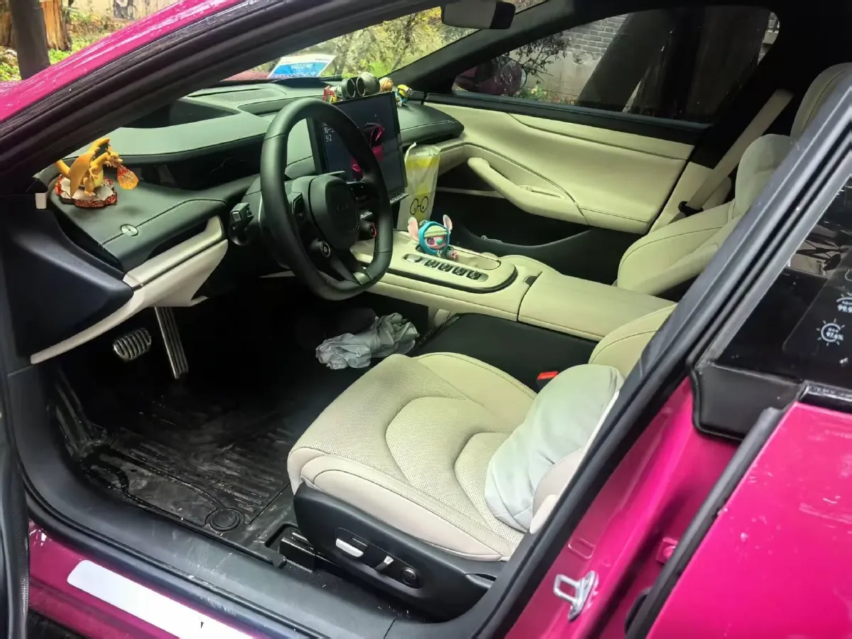 2024 MI SU7 BEV 101KWH,autocango,china used car exporter,china ev exporter,chinese used car exporter,chinese used ev exporter