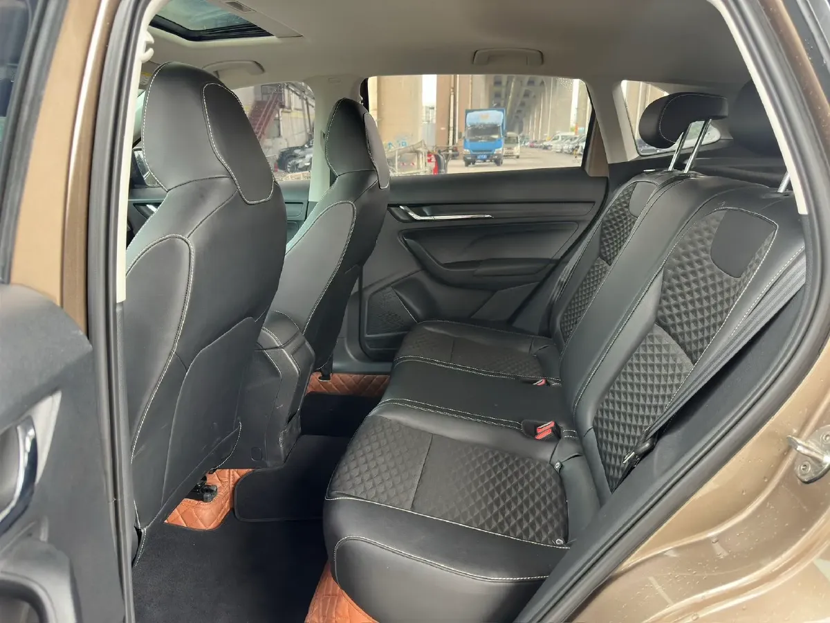 2020 Skoda Kamiq 1.5L 112HP L4 6AT,autocango,china used car exporter,china ev exporter,chinese used car exporter,chinese used ev exporter