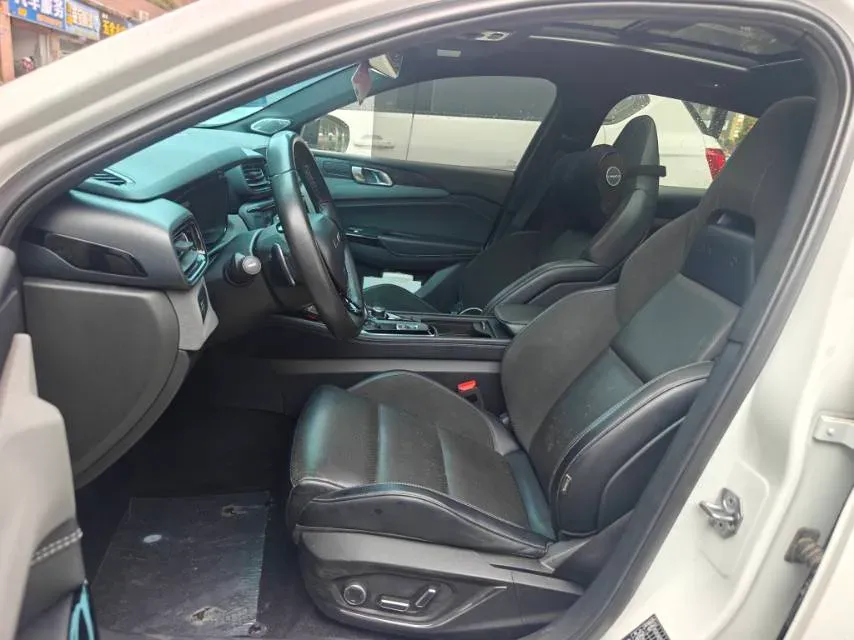 2022 LYNK&CO 03 1.5T 180HP L3 7DCT,autocango,china used car exporter,china ev exporter,chinese used car exporter,chinese used ev exporter