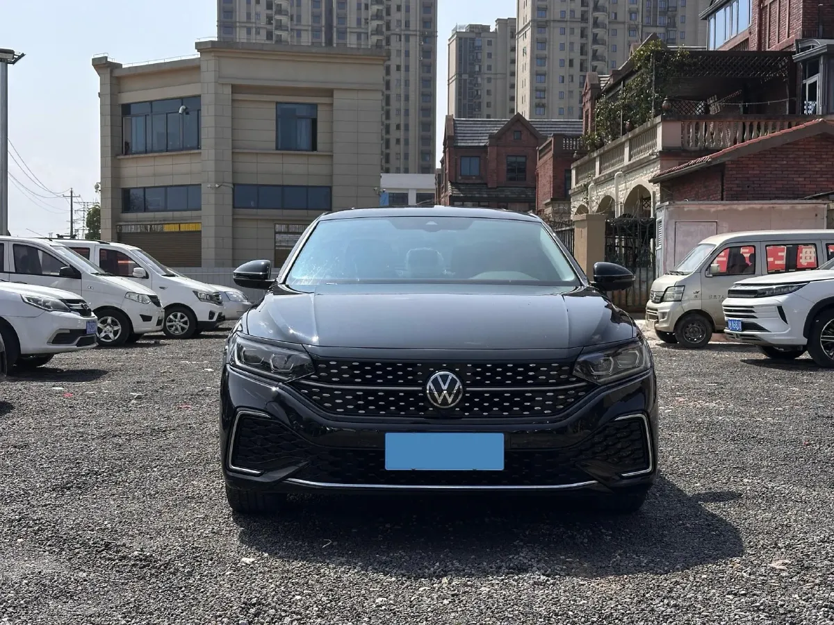 2026 Volkswagen Passat 2.0T 220HP L4 7DCT,autocango,china used car exporter,china ev exporter,chinese used car exporter,chinese used ev exporter