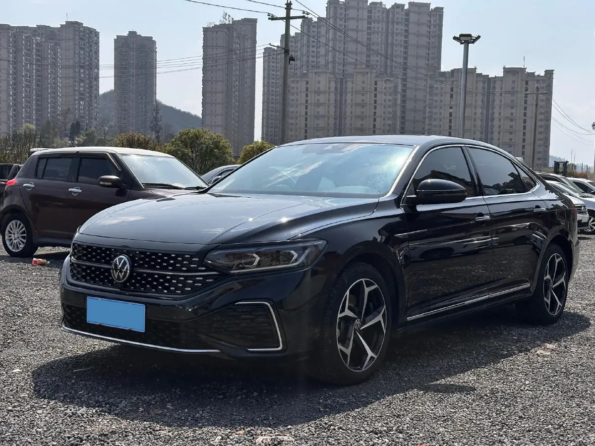 2026 Volkswagen Passat 2.0T 220HP L4 7DCT,autocango,china used car exporter,china ev exporter,chinese used car exporter,chinese used ev exporter