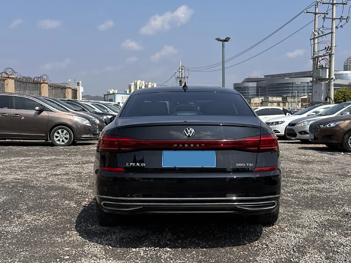 2026 Volkswagen Passat 2.0T 220HP L4 7DCT,autocango,china used car exporter,china ev exporter,chinese used car exporter,chinese used ev exporter