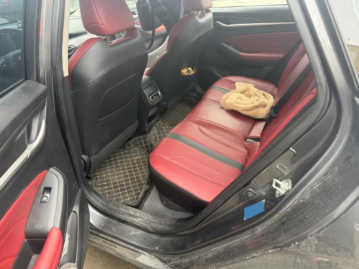 2021 ChangAn Eado 1.4T 160HP L4 7DCT,autocango,china used car exporter,china ev exporter,chinese used car exporter,chinese used ev exporter