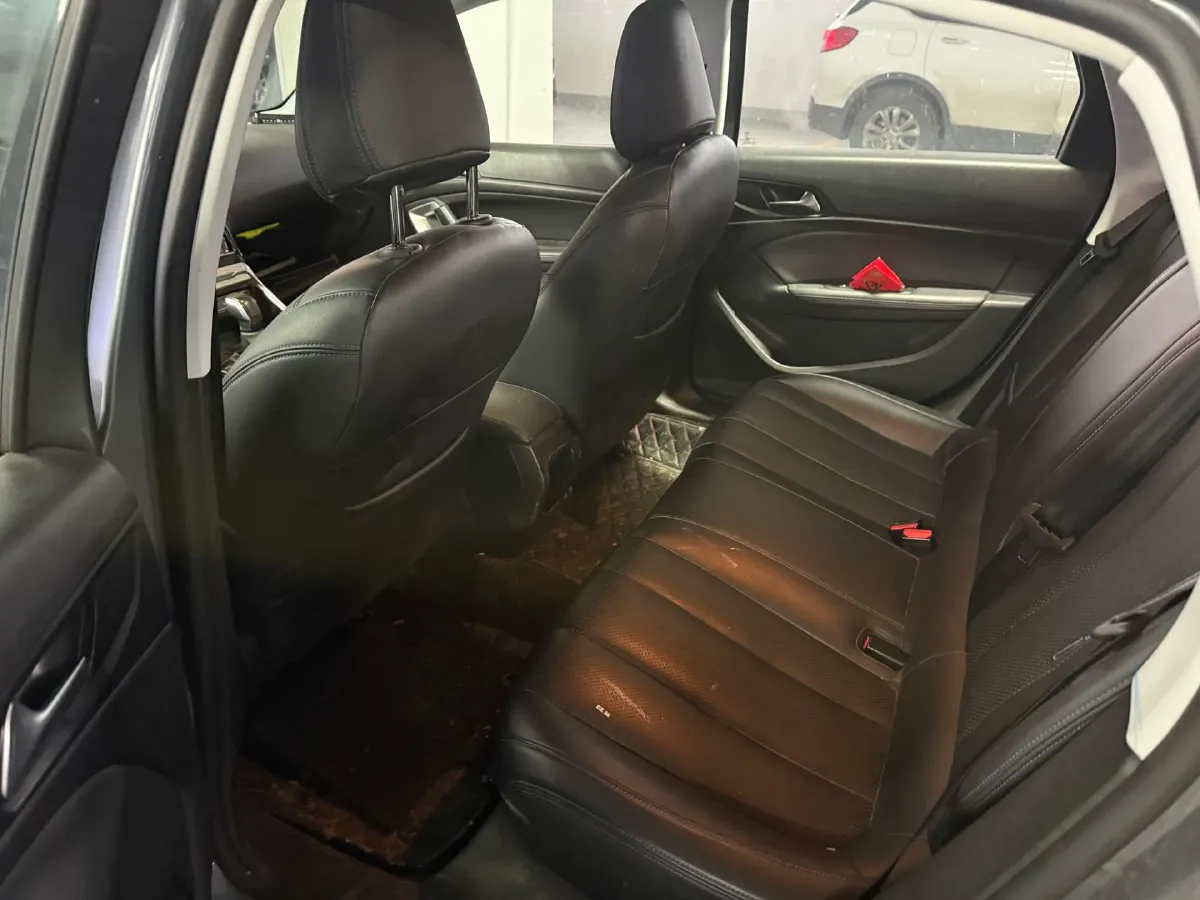 2018 Peugeot 308 1.6L 117HP L4 6AT,autocango,china used car exporter,china ev exporter,chinese used car exporter,chinese used ev exporter