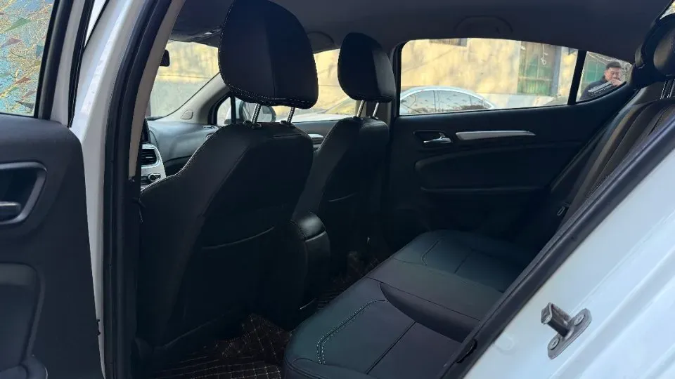 2017 Brilliance Auto H3 1.5L 112HP L4 5MT,autocango,china used car exporter,china ev exporter,chinese used car exporter,chinese used ev exporter