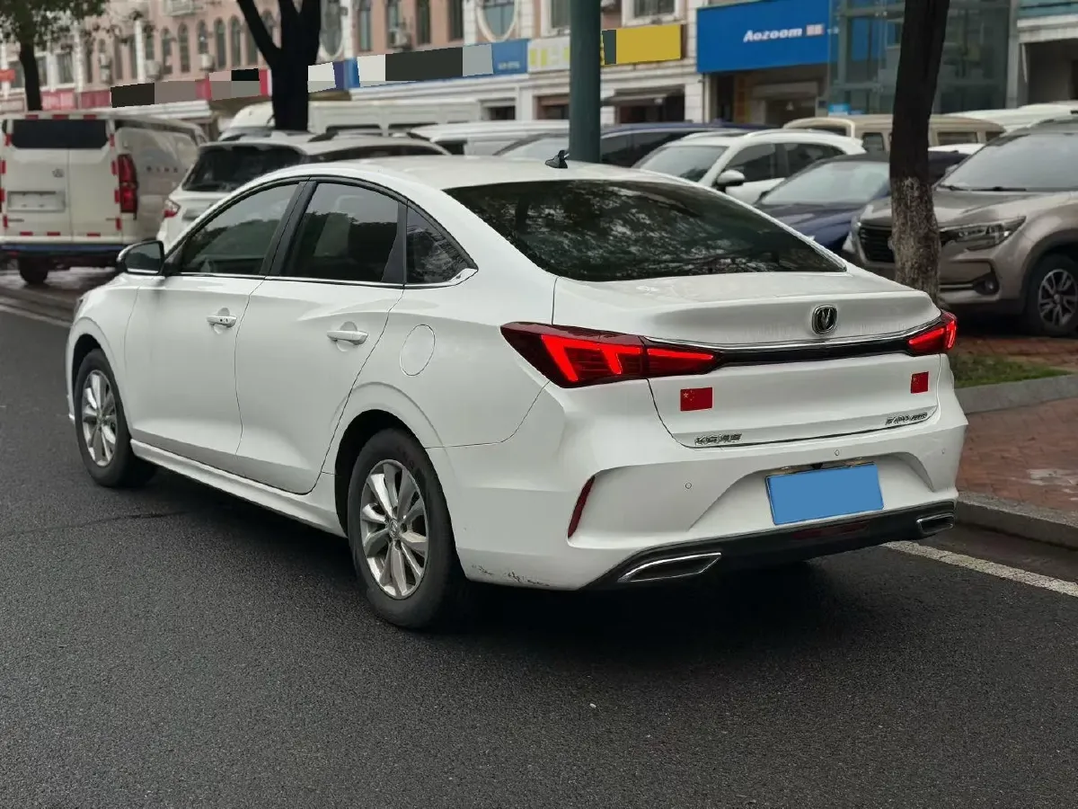 2022 ChangAn Eado 1.6L 128HP L4 CVT,autocango,china used car exporter,china ev exporter,chinese used car exporter,chinese used ev exporter