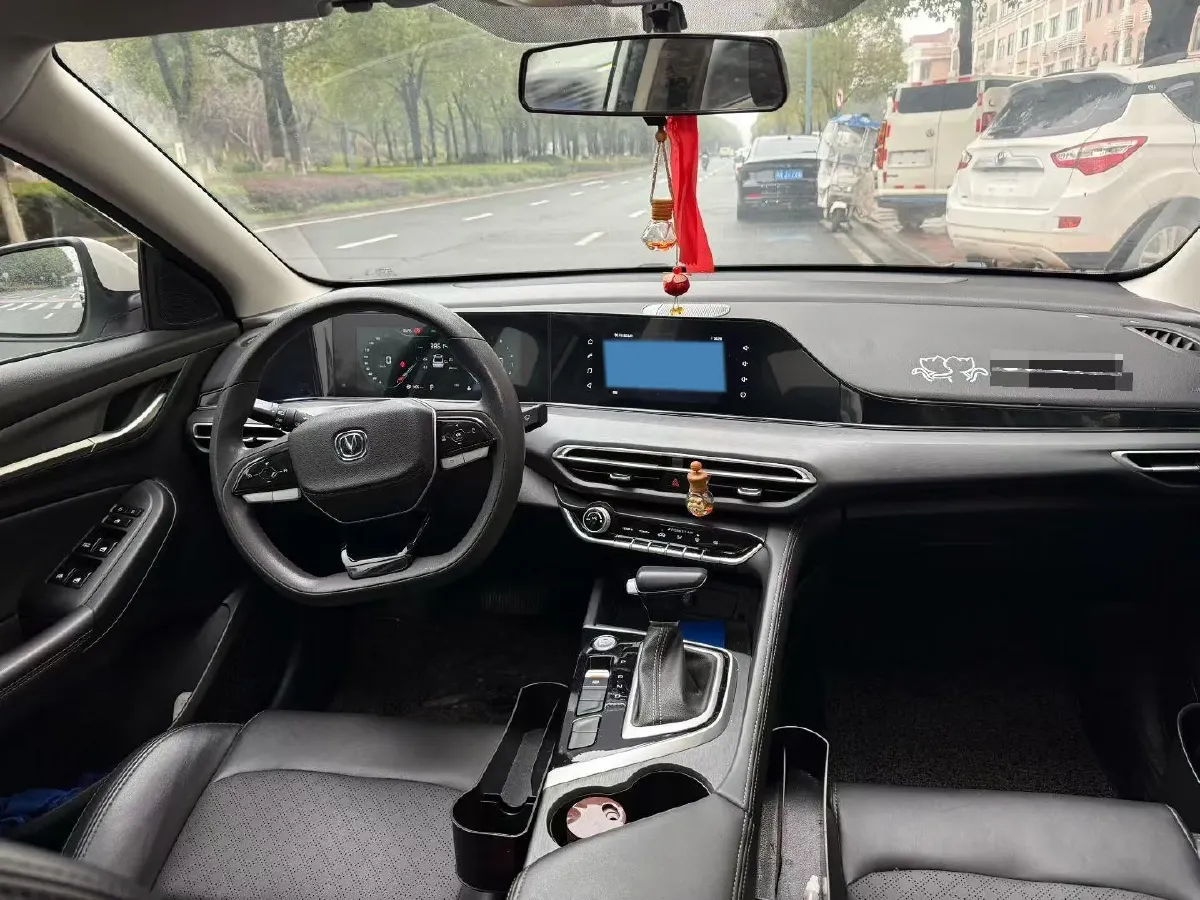 2022 ChangAn Eado 1.6L 128HP L4 CVT,autocango,china used car exporter,china ev exporter,chinese used car exporter,chinese used ev exporter