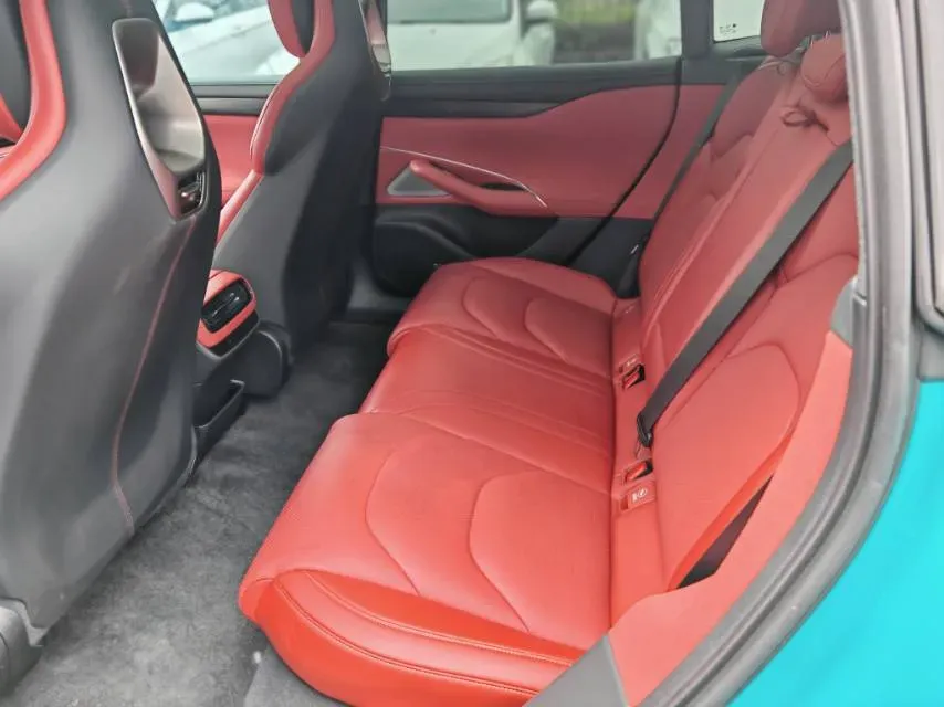 2024 MI SU7 BEV 73.6KWH,autocango,china used car exporter,china ev exporter,chinese used car exporter,chinese used ev exporter