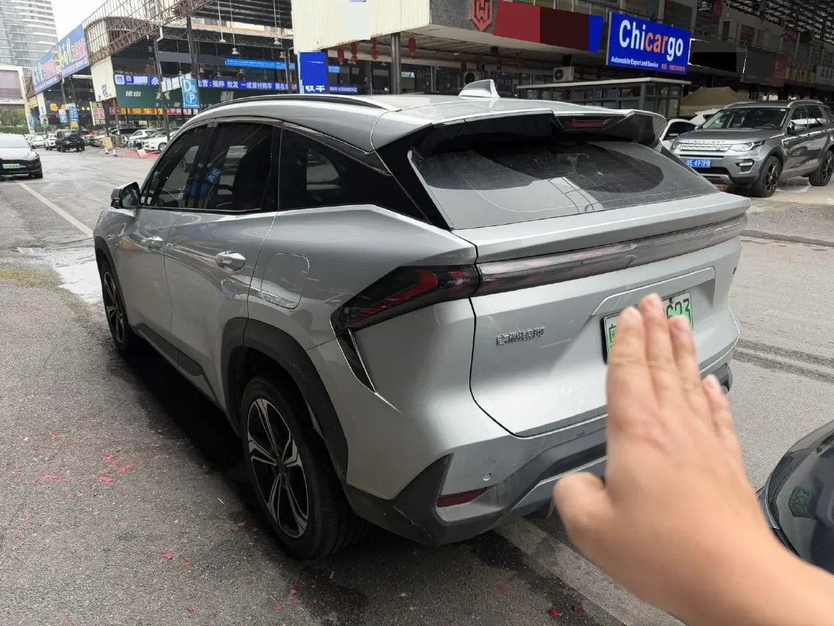 2024 Geely Galaxy L7 1.5T 163HP L4 3DHT PHEV 18.7KWH,autocango,china used car exporter,china ev exporter,chinese used car exporter,chinese used ev exporter