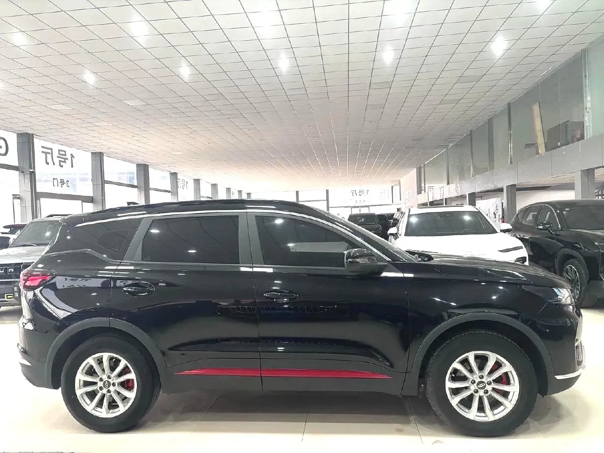 2023 Chery Tiggo 7 1.5T 156HP L4 CVT,autocango,china used car exporter,china ev exporter,chinese used car exporter,chinese used ev exporter