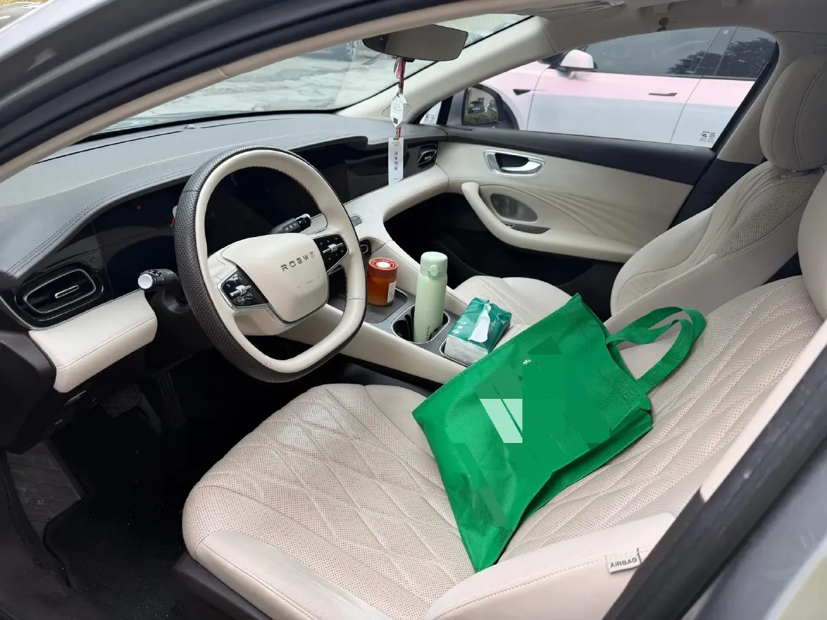 2023 Roewe D7 1.5L 112HP L4 1DHT PHEV 21.4KWH,autocango,china used car exporter,china ev exporter,chinese used car exporter,chinese used ev exporter