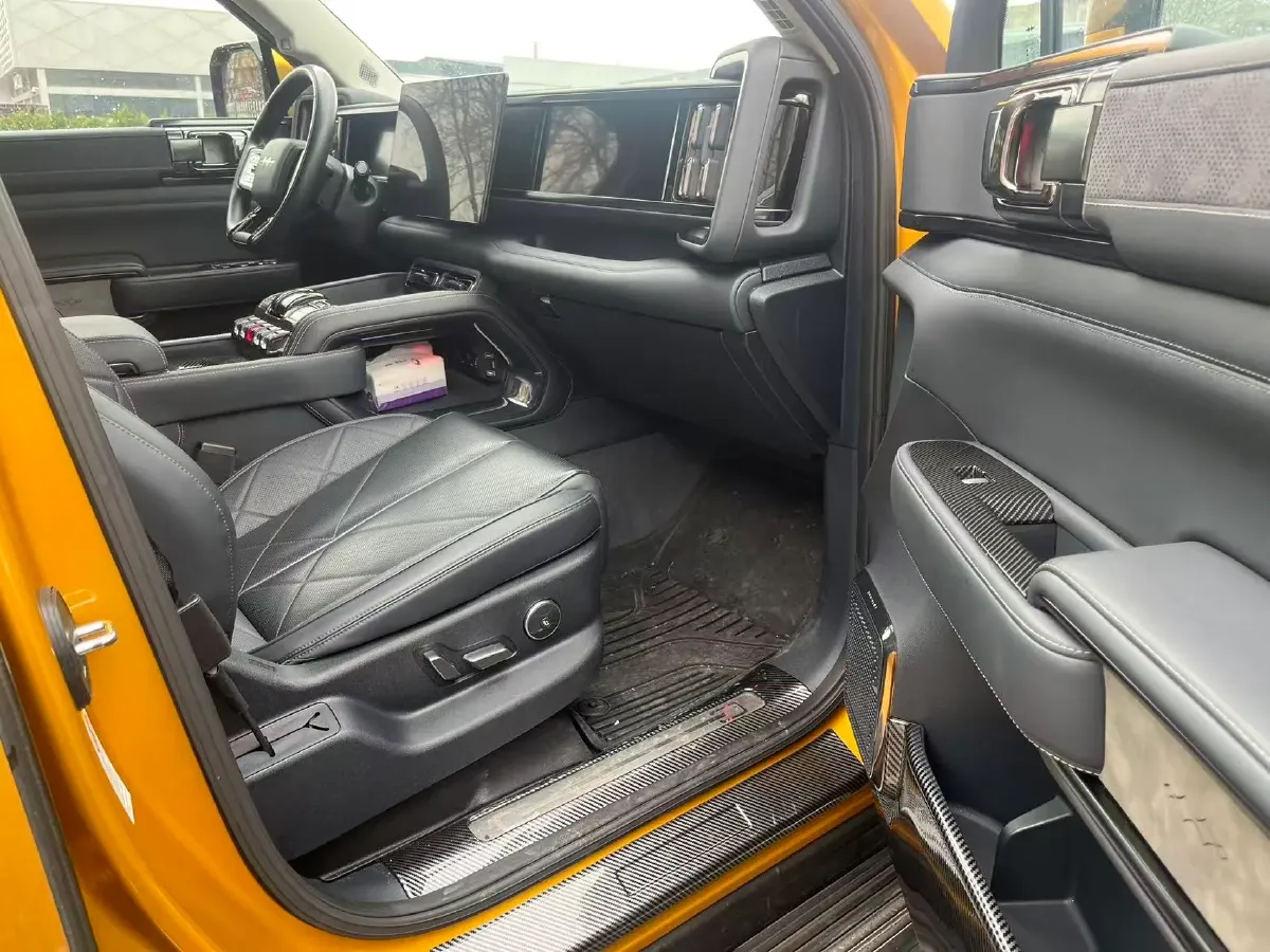 2023 FangChengBao Bao 5 1.5T 194HP L4 E-CVT PHEV 31.8KWH,autocango,china used car exporter,china ev exporter,chinese used car exporter,chinese used ev exporter