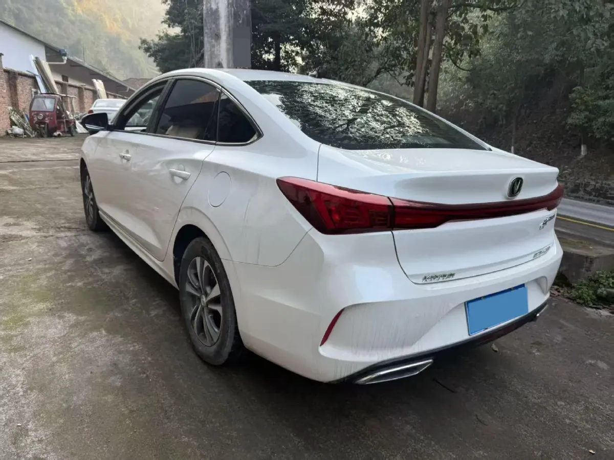 2022 ChangAn Eado 1.4T 160HP L4 7DCT,autocango,china used car exporter,china ev exporter,chinese used car exporter,chinese used ev exporter
