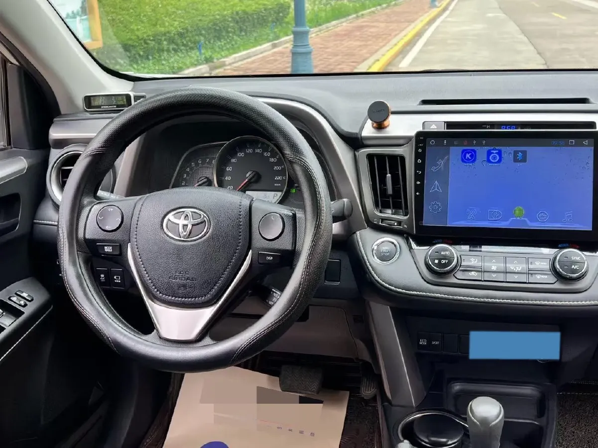2018 Toyota RAV4 2.0L 151HP L4 CVT,autocango,china used car exporter,china ev exporter,chinese used car exporter,chinese used ev exporter