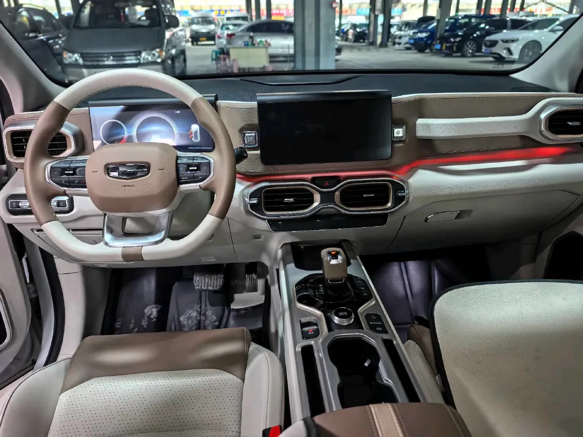 2020 Geely ICON 1.5T 177HP L3 7DCT,autocango,china used car exporter,china ev exporter,chinese used car exporter,chinese used ev exporter