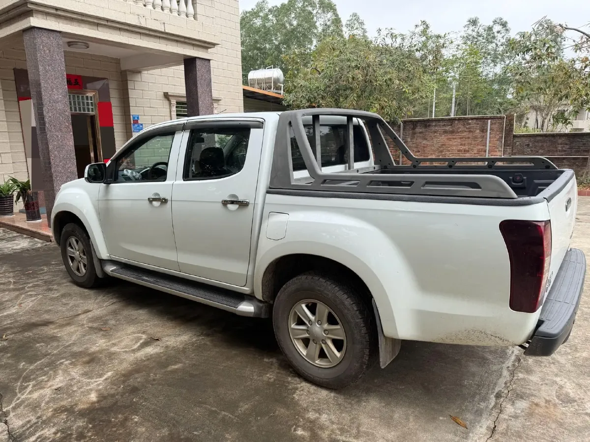 2018 Isuzu RE-MAX Jim 2.5T 129HP L4 6MT,autocango,china used car exporter,china ev exporter,chinese used car exporter,chinese used ev exporter